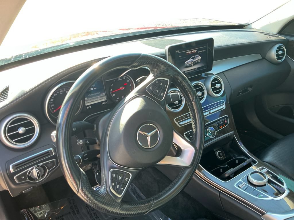 Used 2017 Mercedes-Benz C 300 4MATIC Sedan image 24