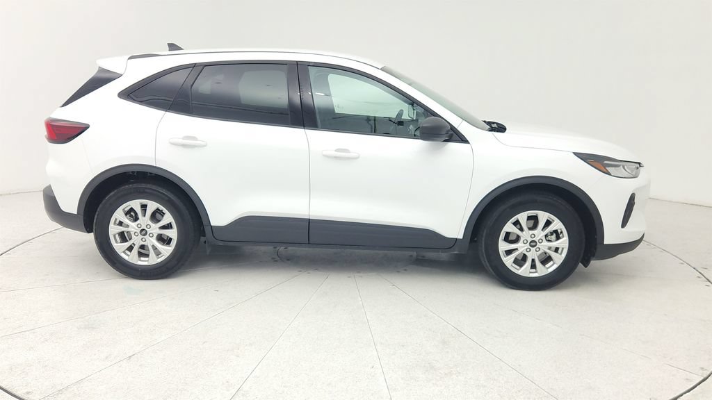 Used 2025 Ford Escape Active FWD image 8