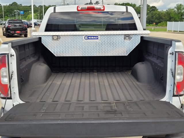 Used 2015 GMC Canyon SLE RWD image 10