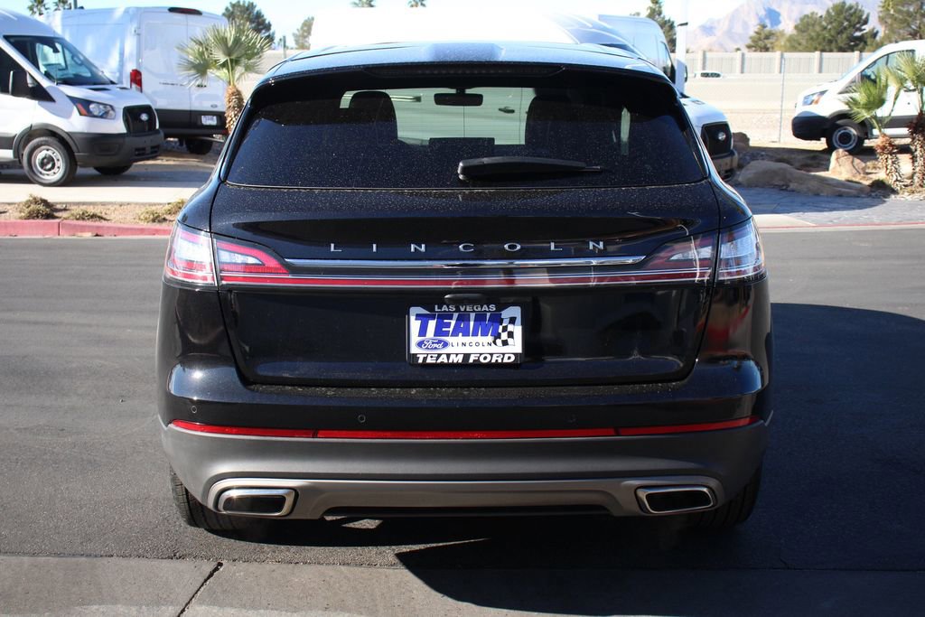 Used 2023 Lincoln Nautilus Reserve w/ Monochromatic Package image 5