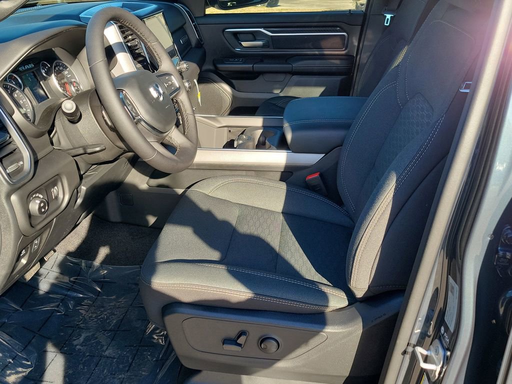 New 2026 RAM 1500 Big Horn w/ Night Edition image 31