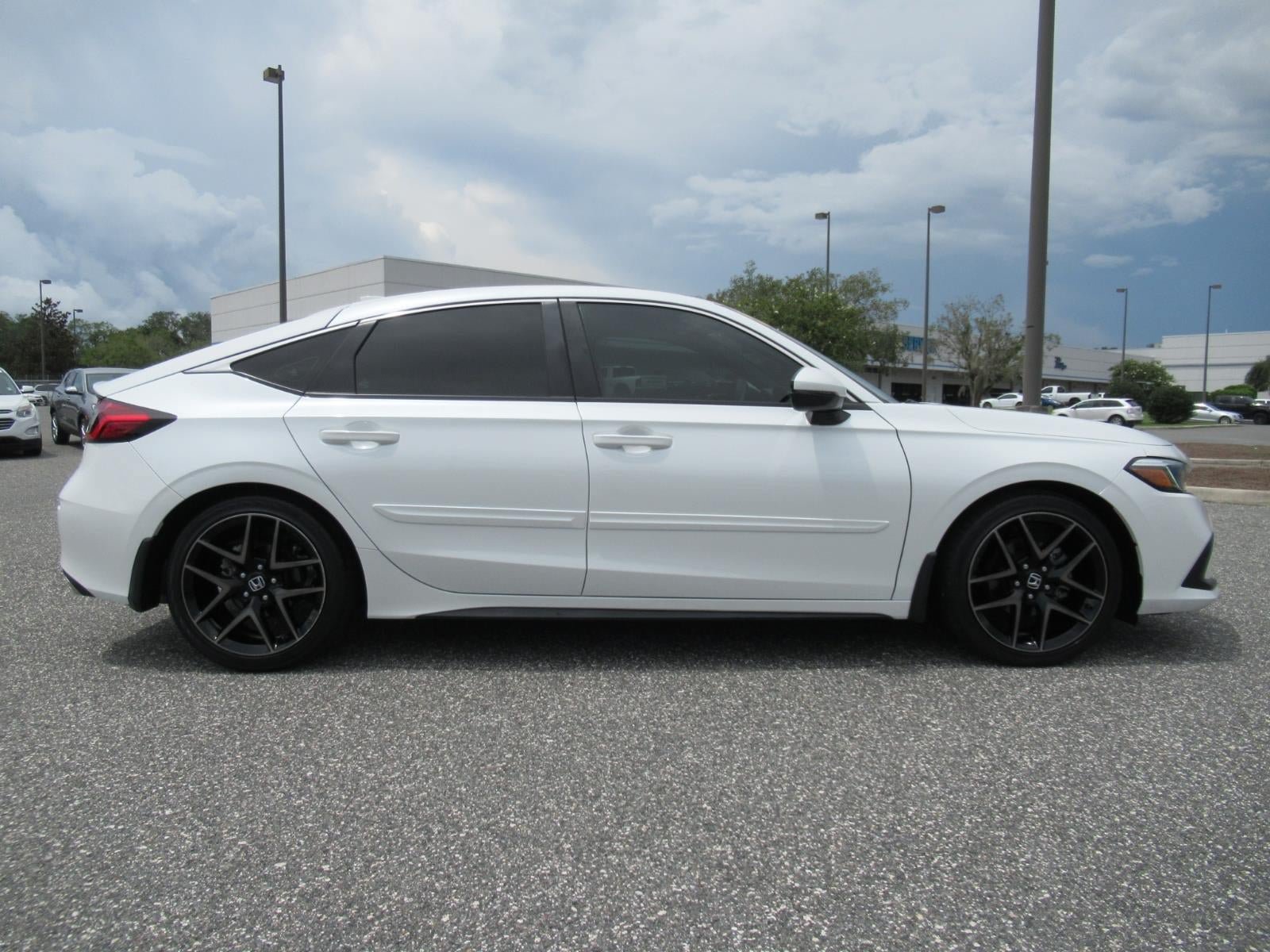Used 2023 Honda Civic Sport Touring image 2