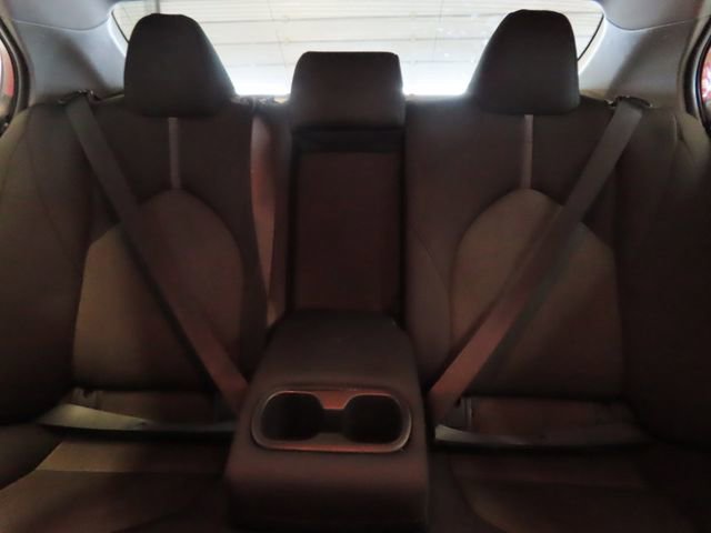 Used 2022 Toyota Camry LE FWD image 27