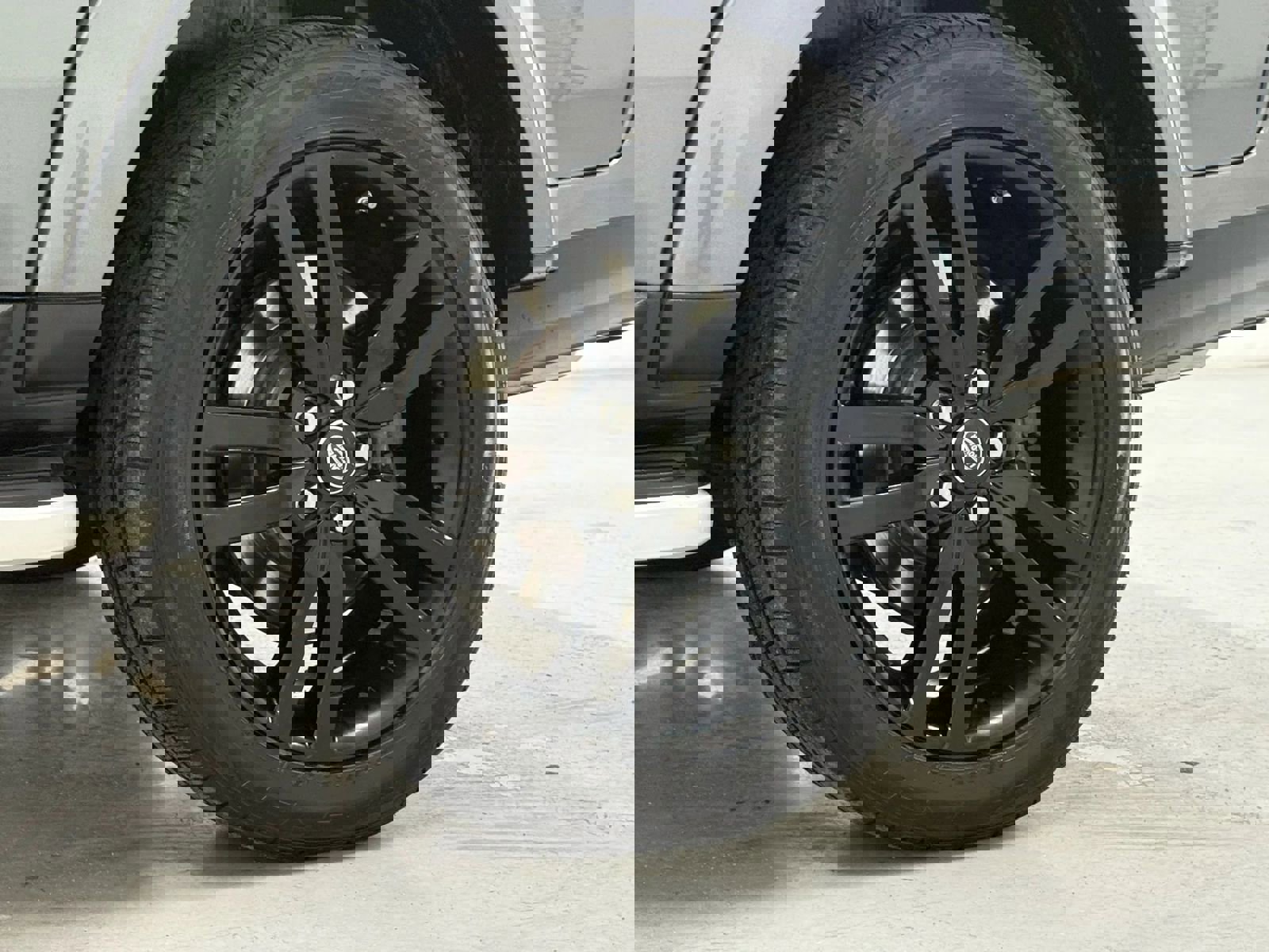 Used 2016 Land Rover LR4 HSE image 40