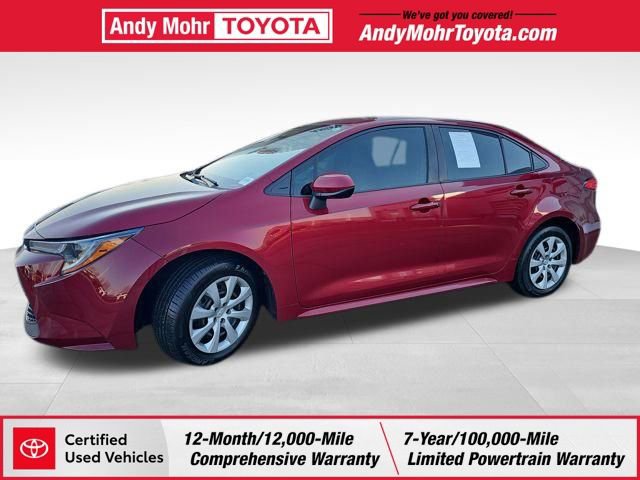 Certified 2022 Toyota Corolla LE image 3