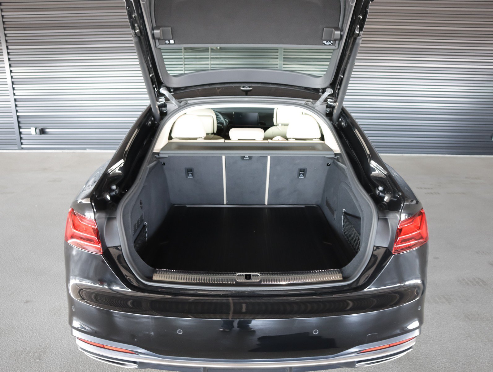 Used 2023 Audi A5 2.0T Premium w/ Convenience Package AWD/4WD image 13