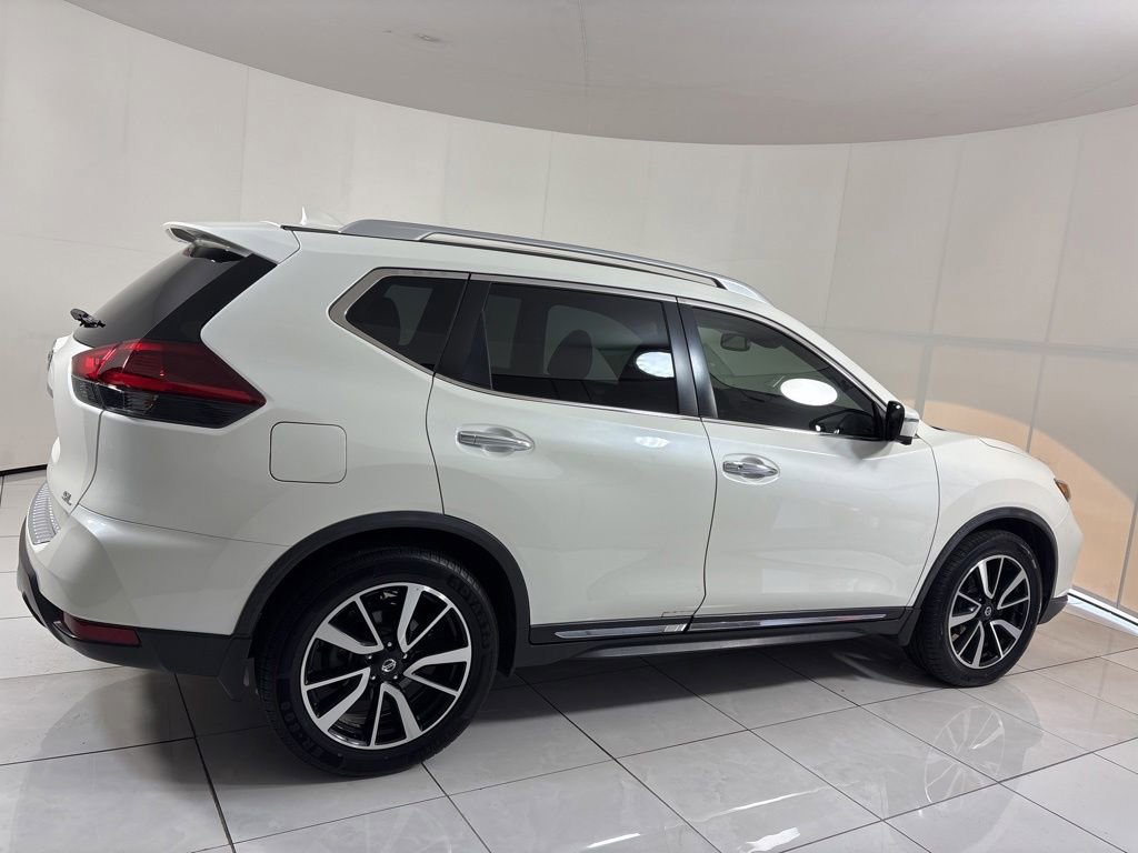 Used 2018 Nissan Rogue SL w/ Premium Package FWD image 8