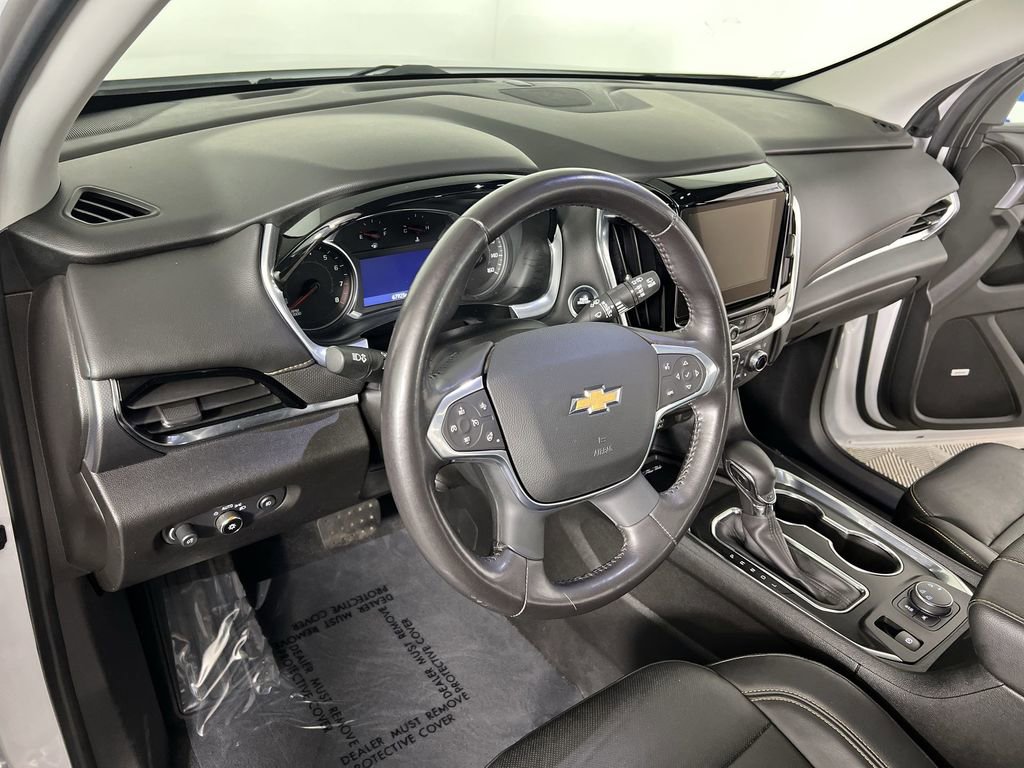 Used 2021 Chevrolet Traverse Premier image 11