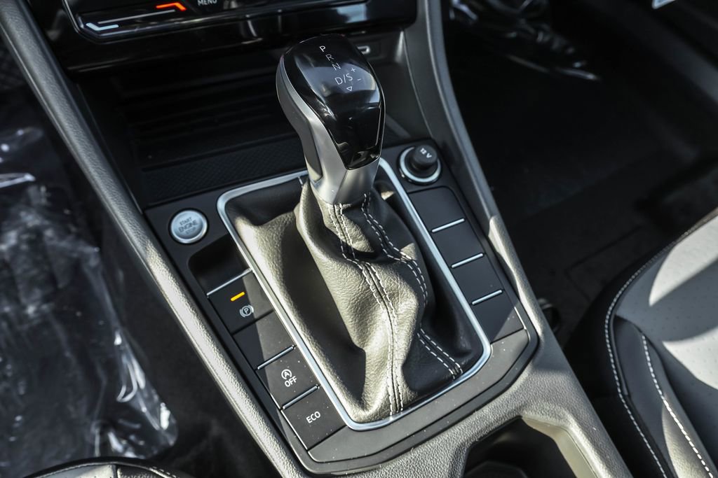 New 2026 Volkswagen Jetta SE image 32