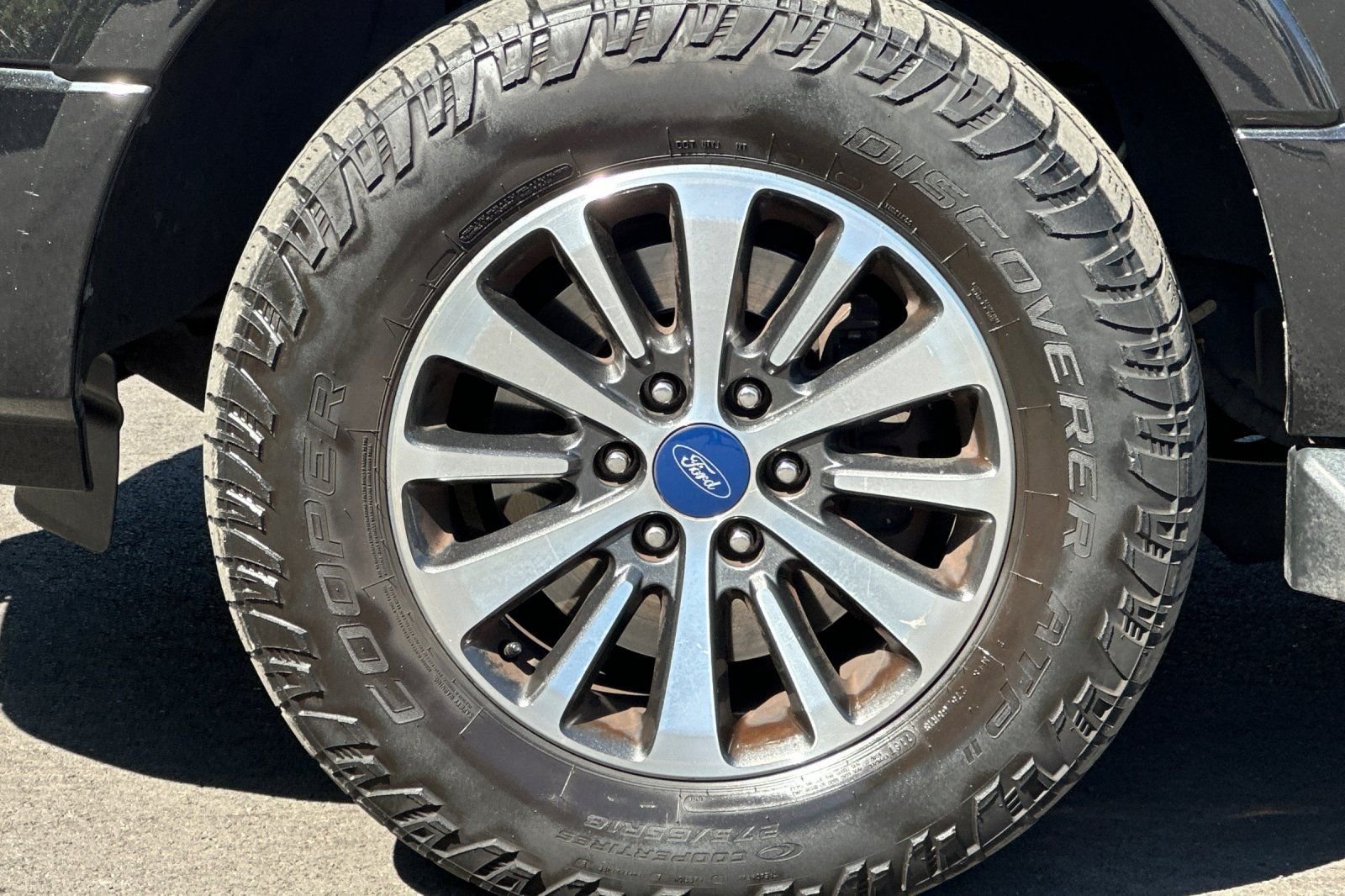 Used 2015 Ford Expedition EL XLT w/ Equipment Group 202A AWD/4WD image 36