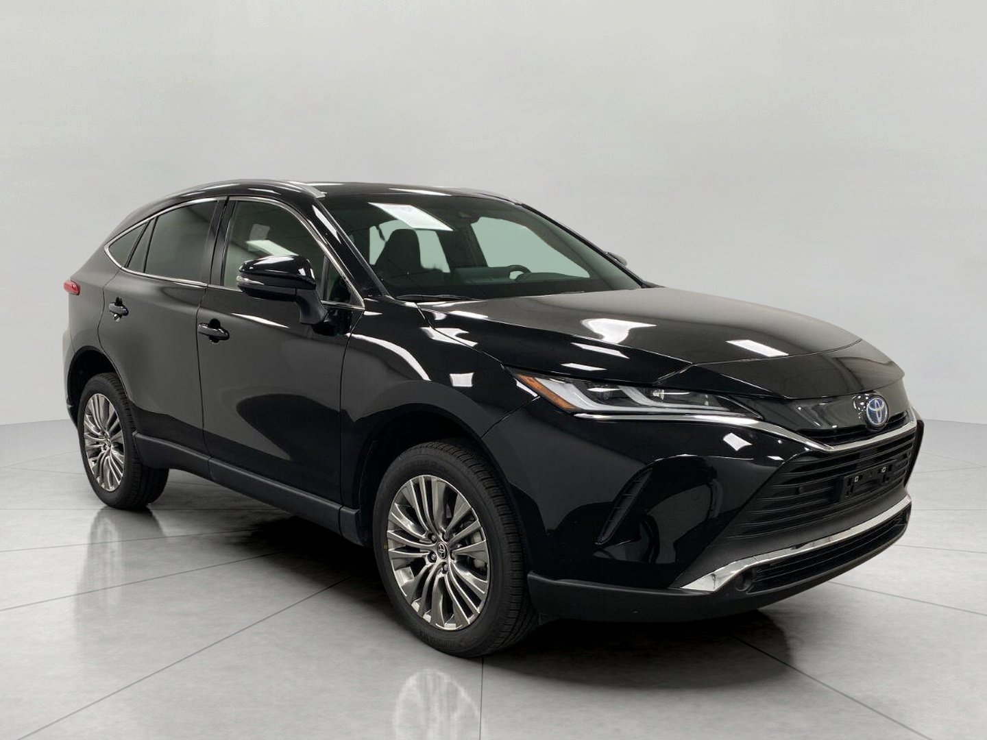 Used 2022 Toyota Venza XLE