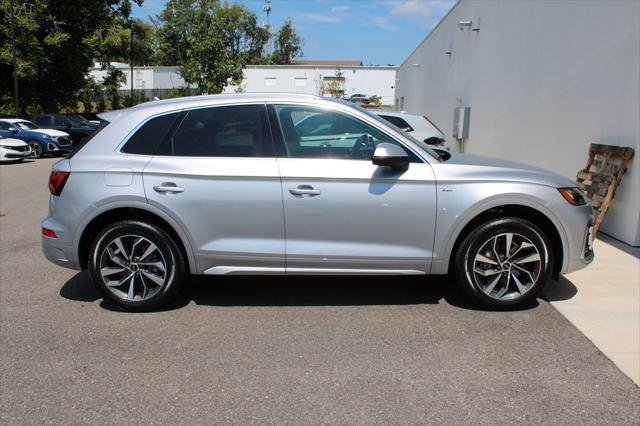 Certified 2024 Audi Q5 2.0T Premium Plus w/ Premium Plus Package AWD/4WD image 33