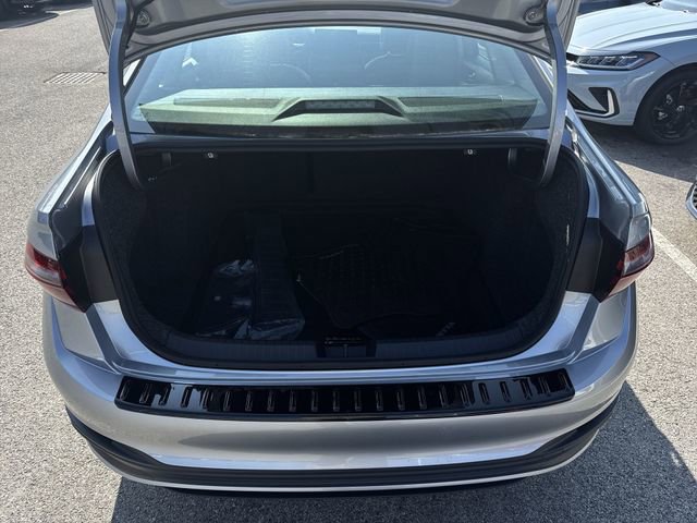 New 2026 Volkswagen Jetta SE image 25