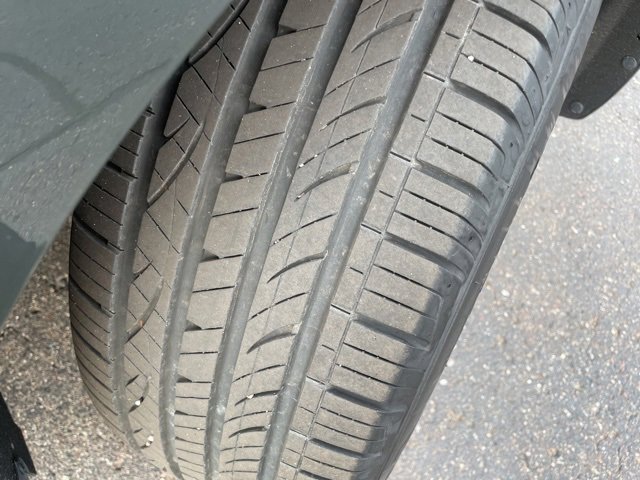 Certified 2024 Ford Edge Titanium w/ Equipment Group 301A image 3