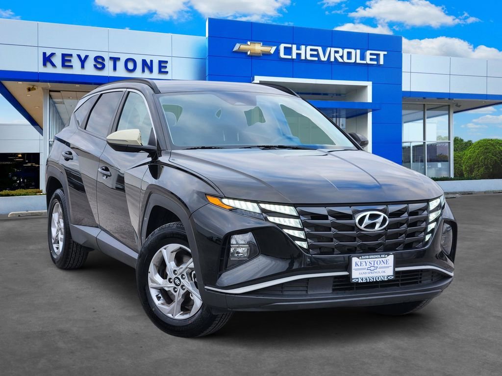 Used 2023 Hyundai Tucson SEL image 1