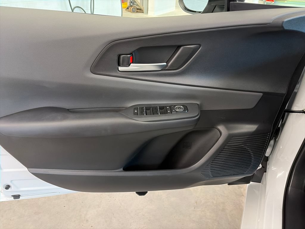 Used 2024 Toyota Prius XLE AWD/4WD image 21
