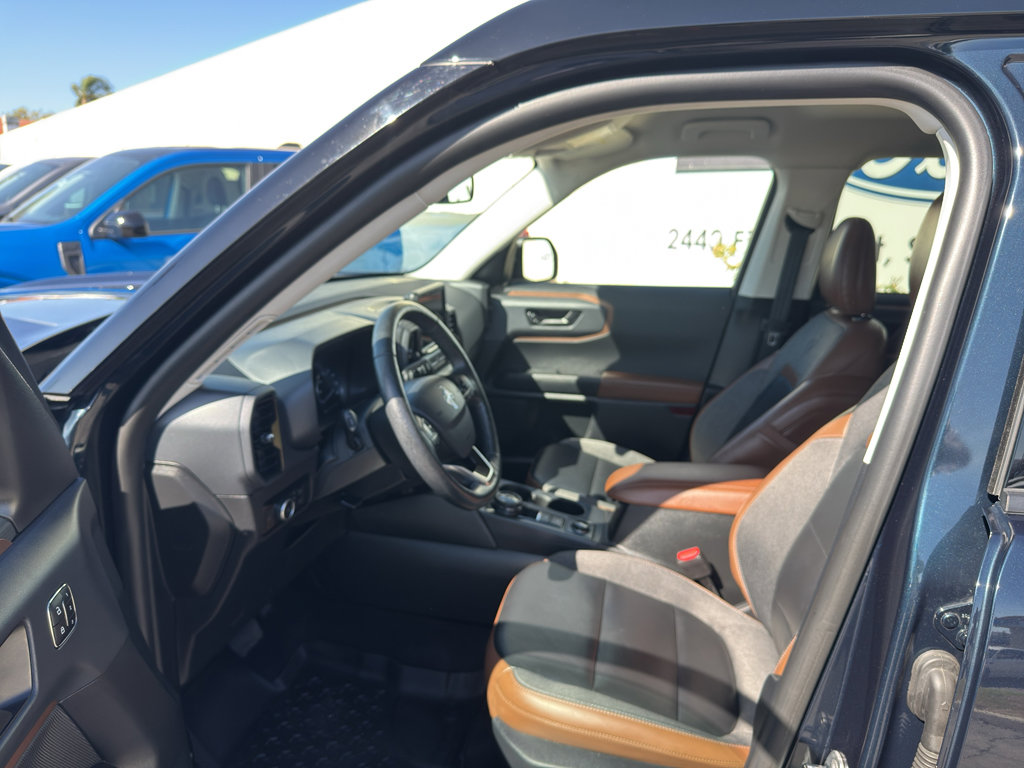 Used 2023 Ford Bronco Sport Outer Banks AWD/4WD image 9