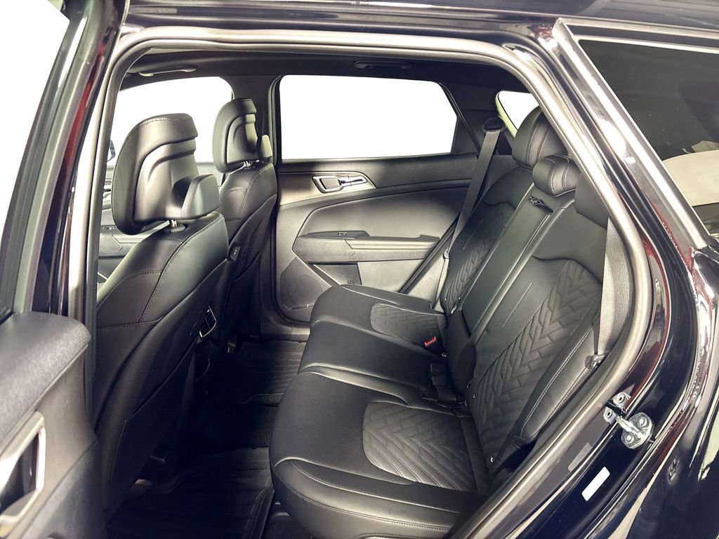 New 2026 Kia Sportage X-Line w/ X-Line Technology Package image 21
