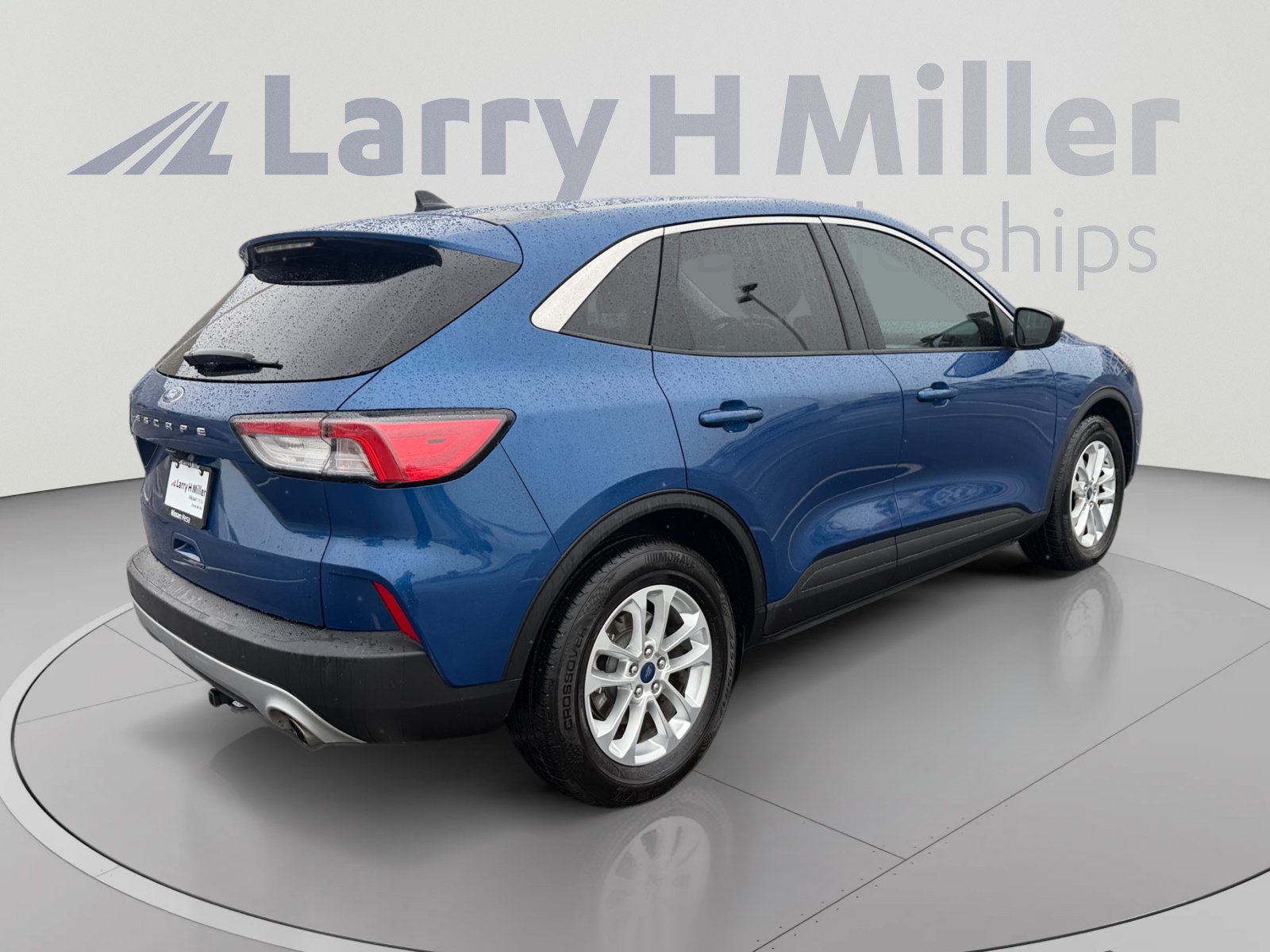 Used 2022 Ford Escape SE w/ Convenience Package FWD image 5