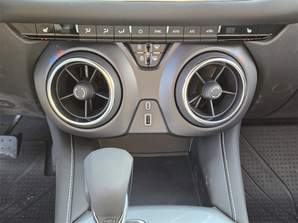 New 2025 Chevrolet Blazer LT image 16