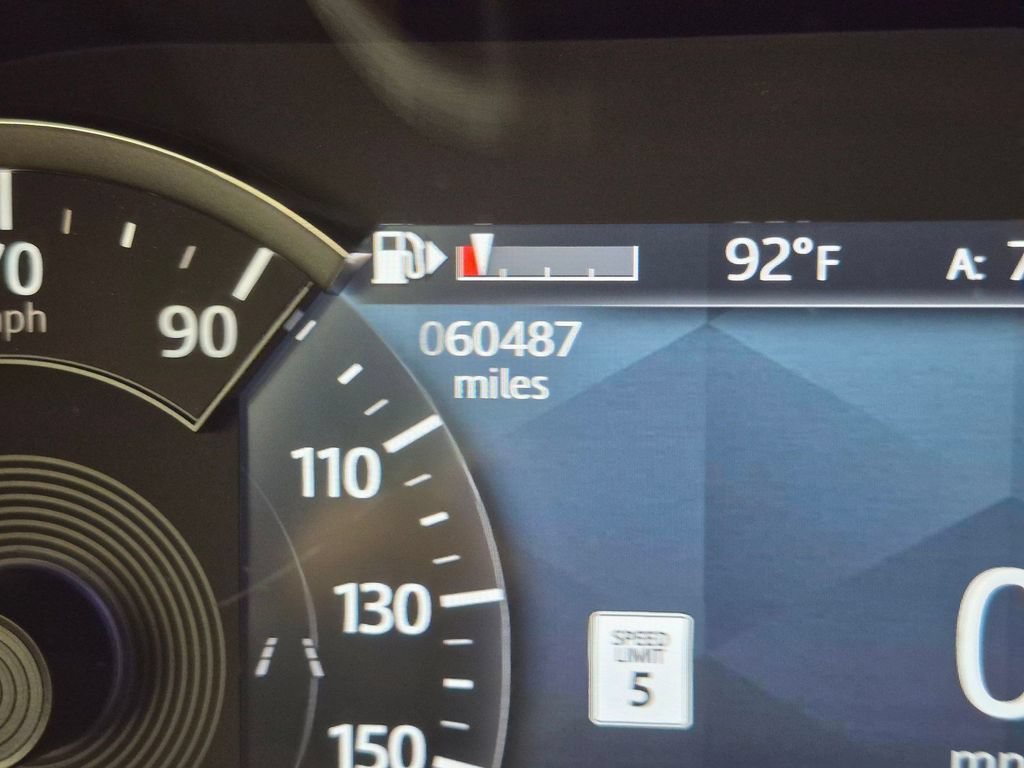 Used 2023 Jaguar F-PACE S AWD/4WD image 18