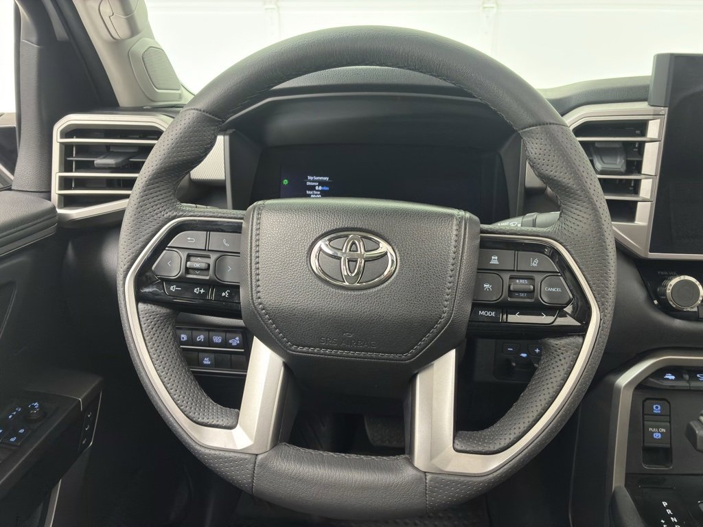 Used 2023 Toyota Tundra Limited image 29