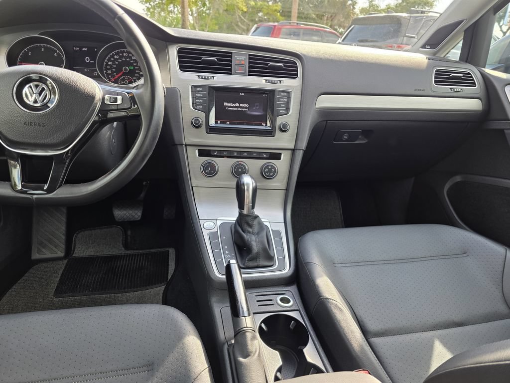 Used 2015 Volkswagen Golf TDI SE FWD image 13