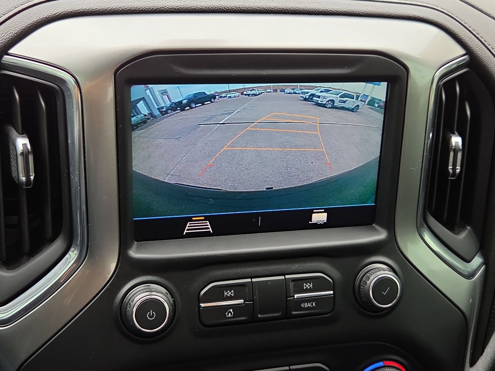 Used 2019 Chevrolet Silverado 1500 RST AWD/4WD image 14