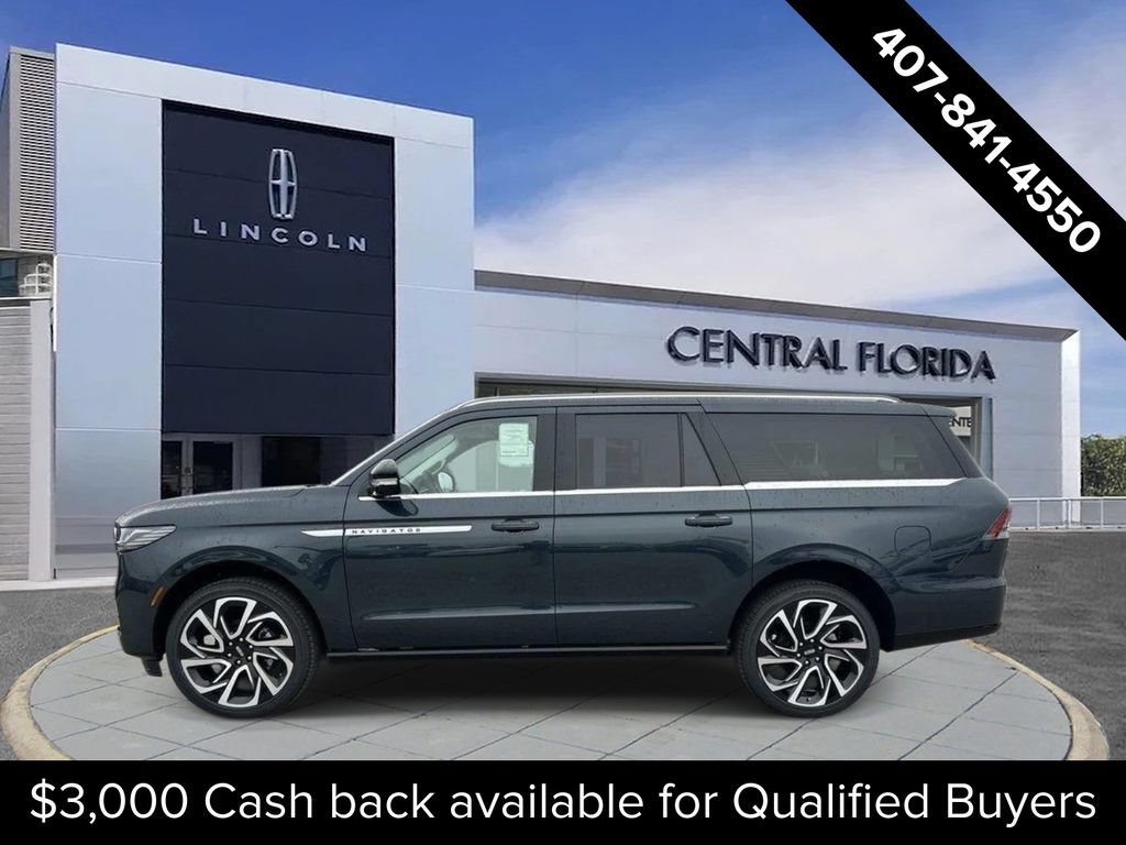 New 2026 Lincoln Navigator L Reserve AWD/4WD image 7