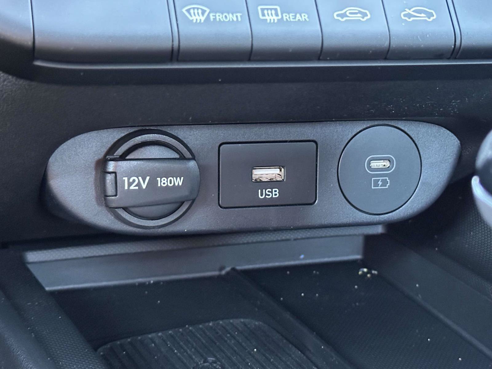 Used 2026 Hyundai Elantra Sport FWD image 19