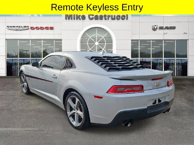 Used 2015 Chevrolet Camaro LT w/ Commemorative Special Edition RWD image 6