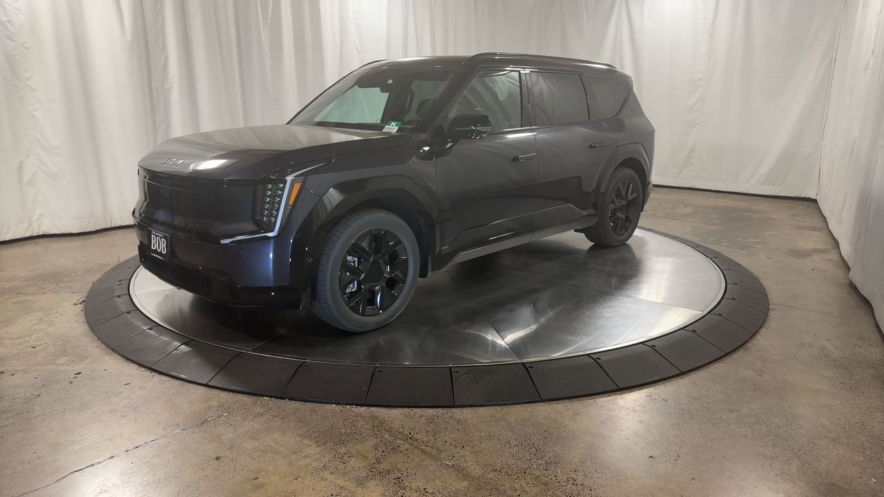 New 2026 Kia EV9 Land w/ Nightfall Edition Package image 6