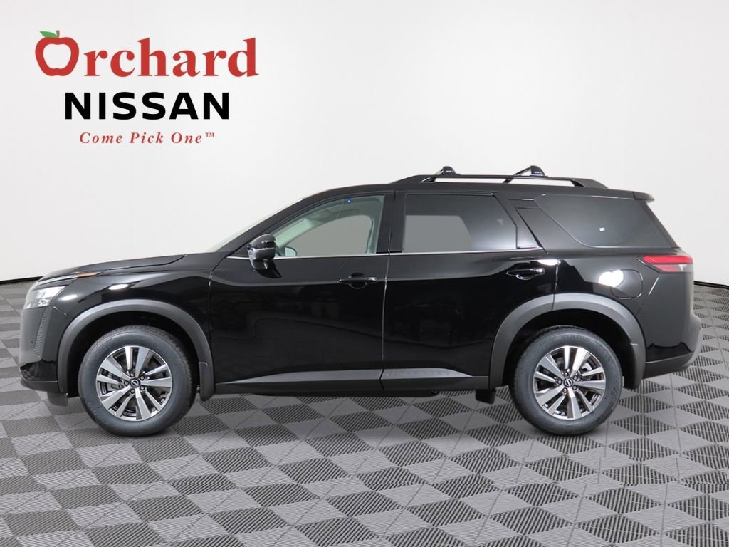 New 2026 Nissan Pathfinder SL AWD/4WD image 2