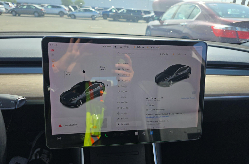 Used 2018 Tesla Model 3 Mid Range RWD image 5