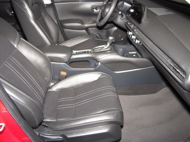 Certified 2024 Honda HR-V EX-L image 20