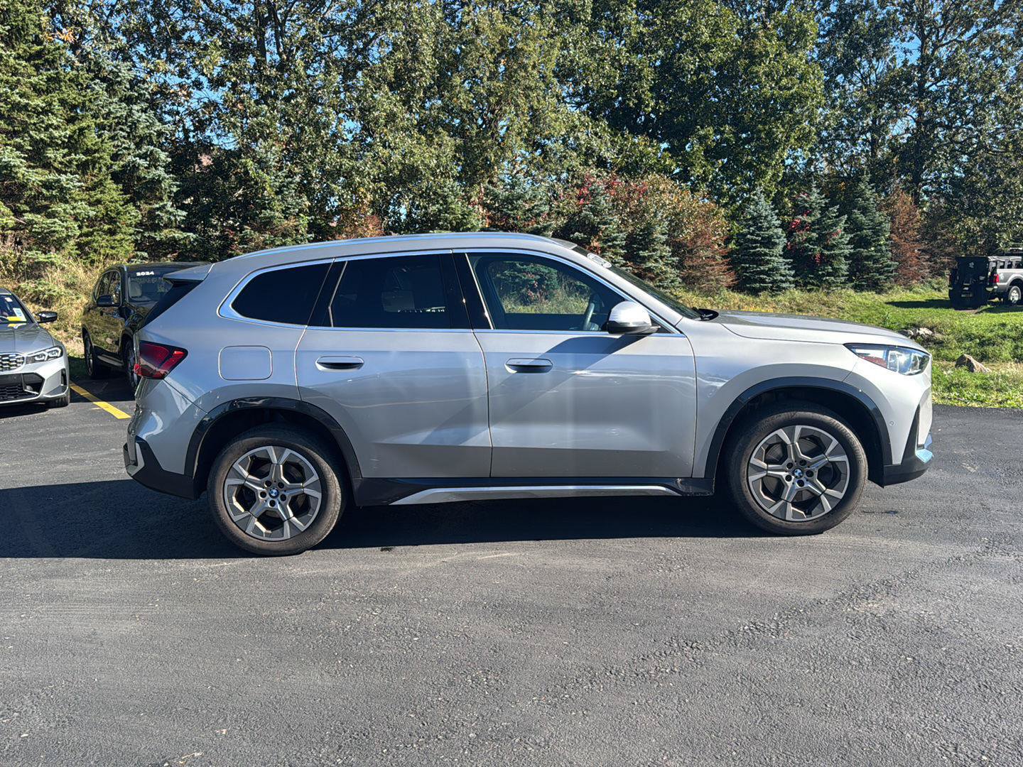 Used 2023 BMW X1 xDrive28i w/ Convenience Package AWD/4WD image 2