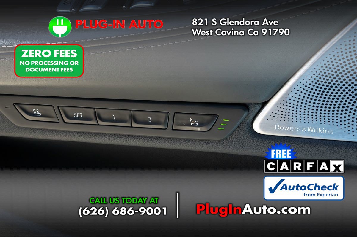 Used 2019 BMW 750i w/ Executive Package RWD image 24