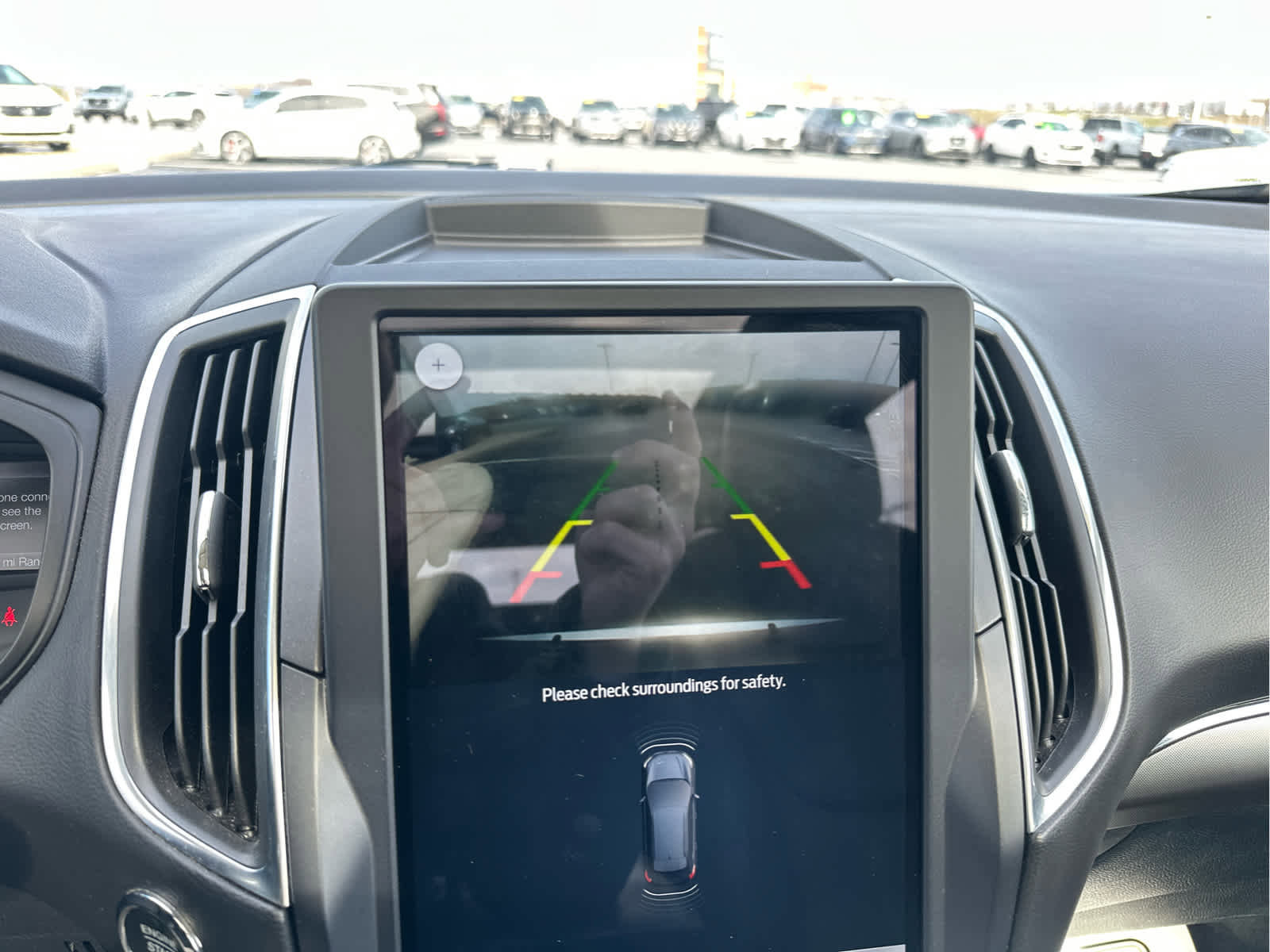 Used 2023 Ford Edge Titanium image 32