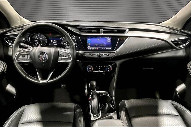 Used 2020 Buick Encore GX Essence w/ Experience Buick Package FWD image 7