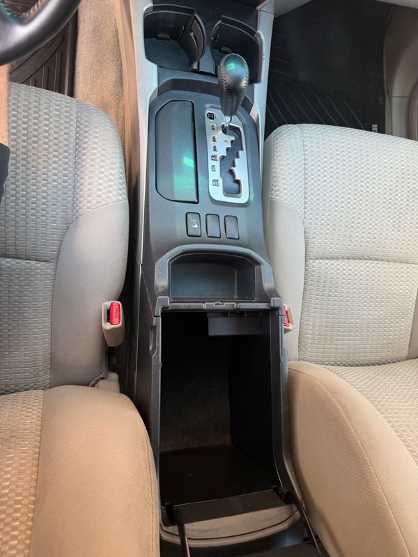 Used 2008 Toyota 4Runner SR5 AWD/4WD image 35