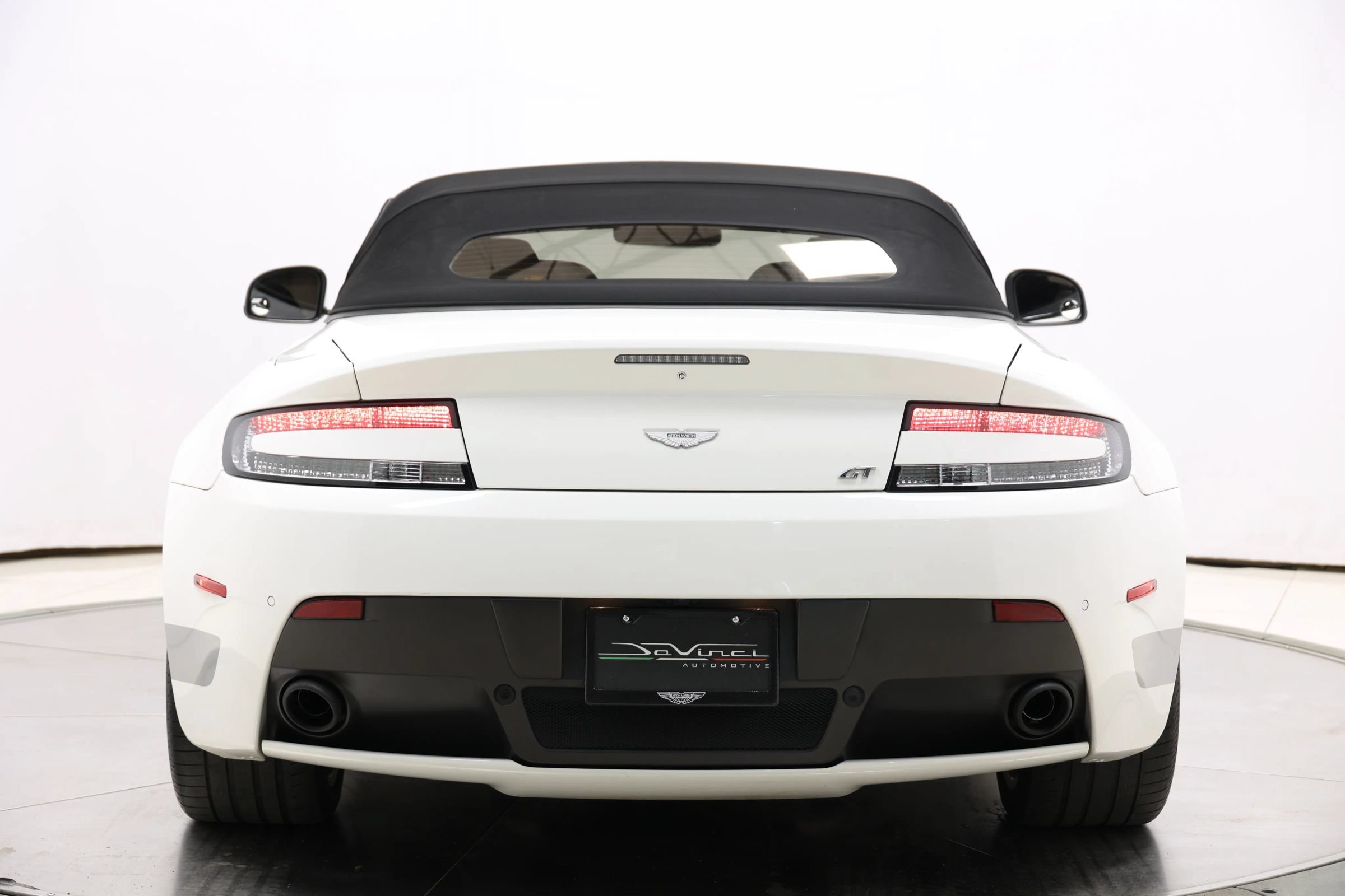 Used 2016 Aston Martin V8 Vantage GT RWD image 80