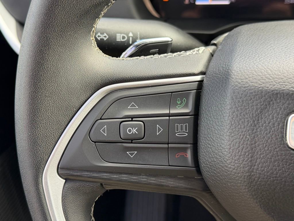 Certified 2024 Jeep Grand Cherokee Laredo X w/ Trailer Tow Package image 19