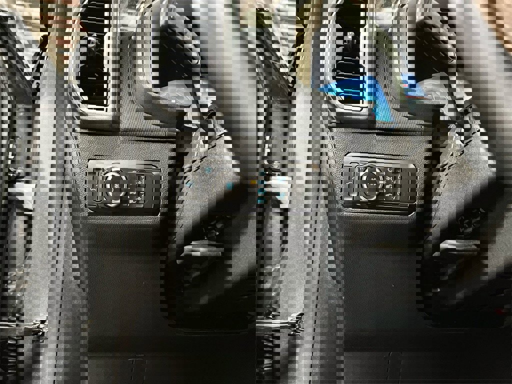 Used 2025 Ford Bronco Sport Big Bend w/ Convenience Package image 13