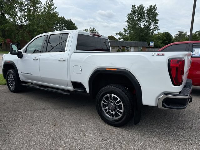 Used 2024 GMC Sierra 2500 SLE w/ SLE Convenience Package AWD/4WD image 2
