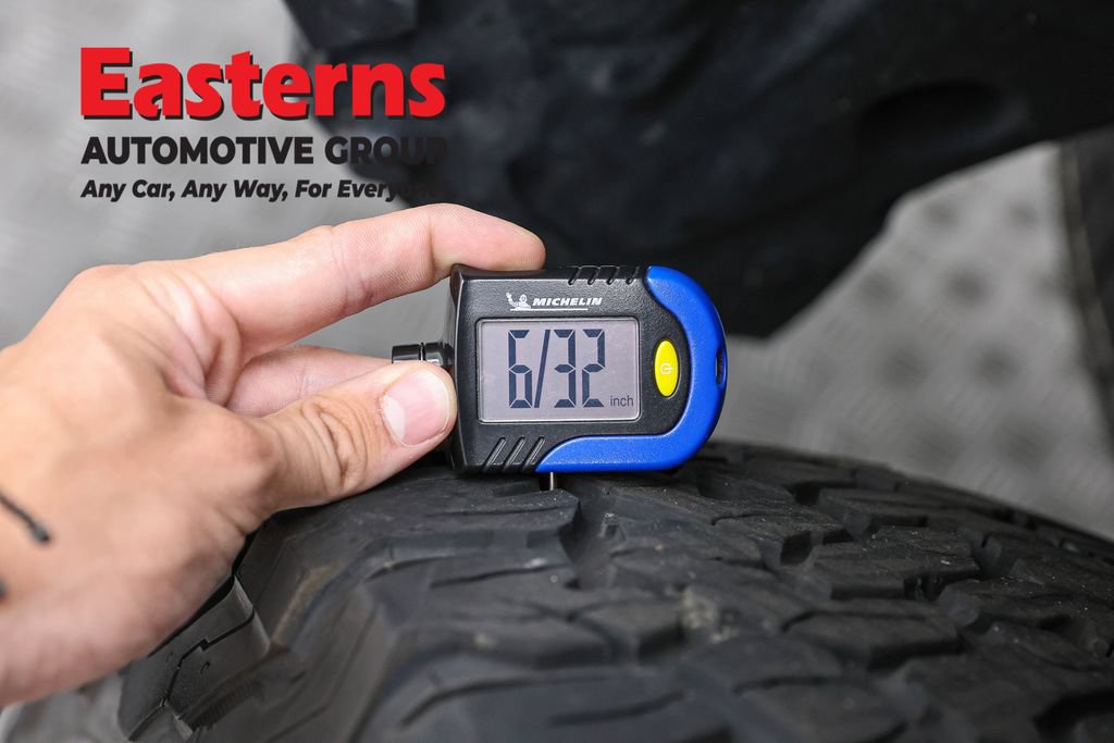 Used 2024 Toyota Tacoma TRD Off-Road AWD/4WD image 28