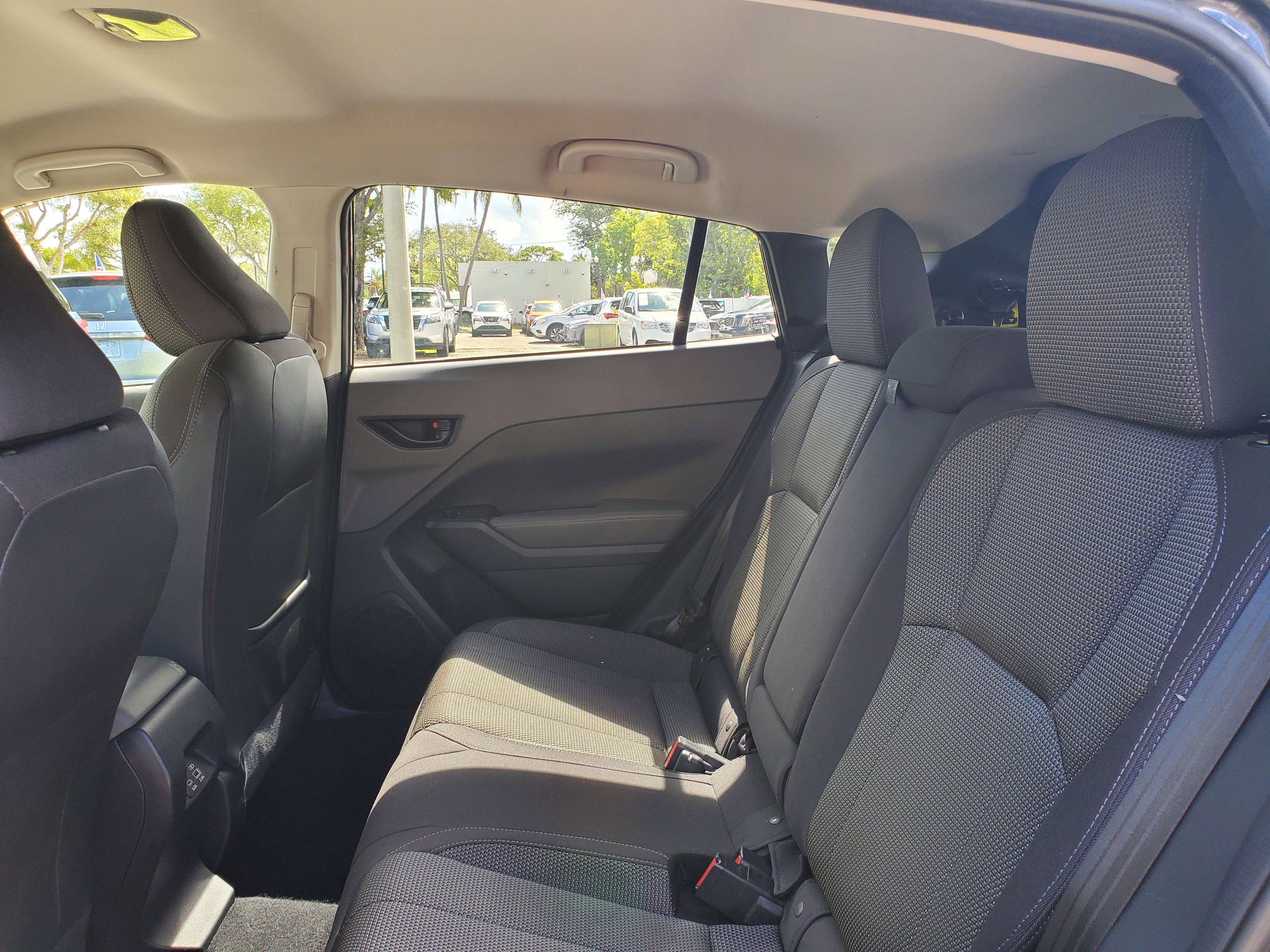 Used 2024 Subaru Crosstrek 2.0i Premium image 10