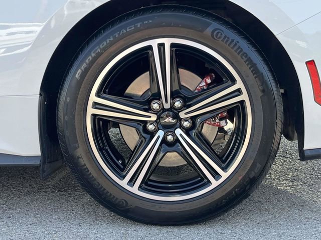 Used 2024 Ford Mustang Premium image 11