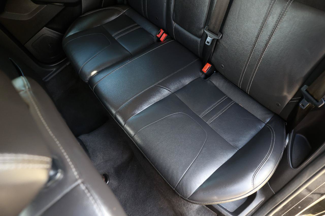 Used 2013 Ford Focus SE FWD image 10