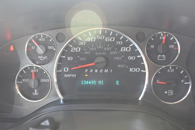 Used 2020 Chevrolet Express 3500 LT w/ LT Preferred Equipment Group RWD image 61