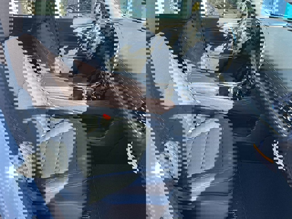 New 2026 Chevrolet Traverse LT w/ Driver Confidence Package image 19